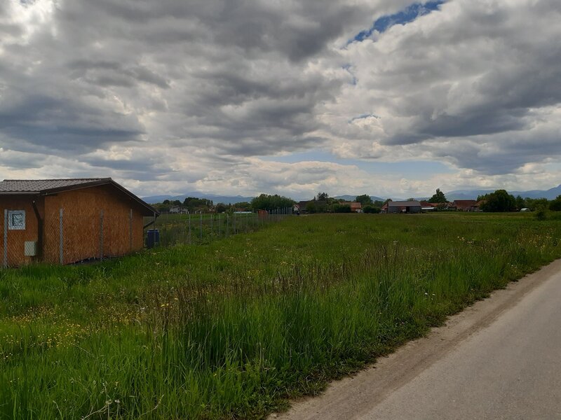 Brasov, Vand teren intravilan construibil, utilitati, central, drum asfalt.