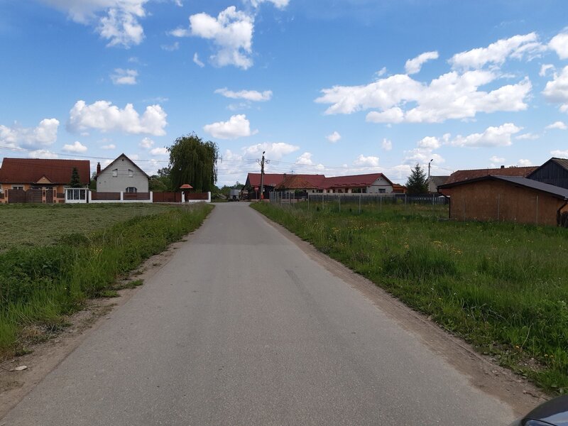 Brasov, Vand teren intravilan construibil, utilitati, central, drum asfalt.